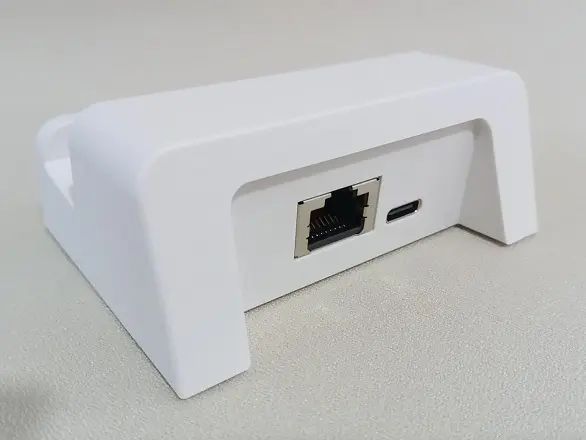 Rakuten WiFi Pocket 5GのLANポート