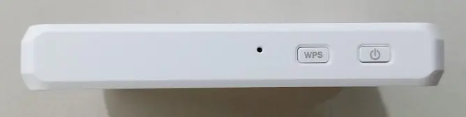 Rakuten WiFi Pocket 5G　本体　上面のボタン